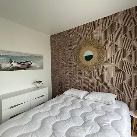 شقة Bright Nest - Open View - Residential Area لا روشيل المظهر الخارجي الصورة